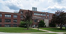 Albertus Magnus Hall Albertus Magnus Hall, Providence College.jpg