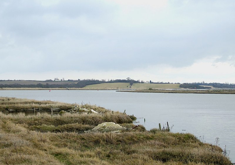 File:Althorne Creek - geograph.org.uk - 2143801.jpg