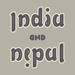 Ici le pays « India » (Inde, en anglais) se change en « Nepal », tandis que le mot « and » reste invariant.