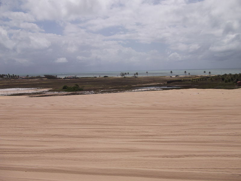 File:Areia e vento..JPG