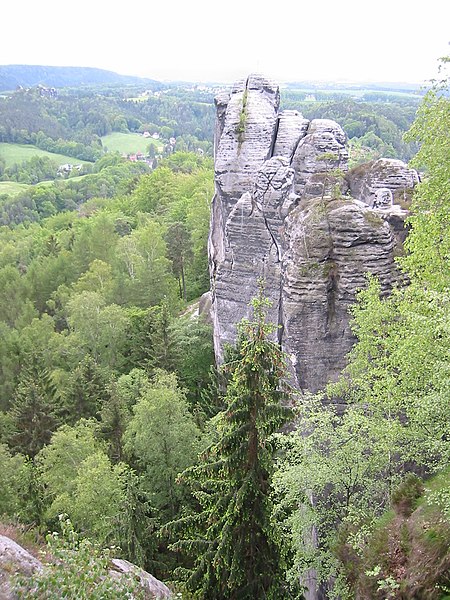 File:Bastei - Mönch.jpg