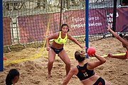 Deutsch: Beachhandball bei den Olympischen Jugendspielen 2018; Tag 6, 12. Oktober 2018; Mädchen, Hauptrundenspiel – Chinesisch Taipei (Taiwan)-Paraguay 0:2 English: Beach handball at the 2018 Summer Youth Olympics at 12 October 2018 – Girls Main Round – Chinese Taipei (Taiwan)-Paraguay 0:2