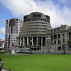 Bowen House Beehive Parliament (обрезано) .JPG