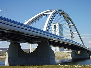 Puente Apollo