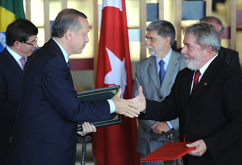 File:Brazilian President Luiz Inacio Lula da Silva & Turkish Prime Minister Recep Tayyip Erdogan in Brasilia, 27 May 2010 (5).jpg