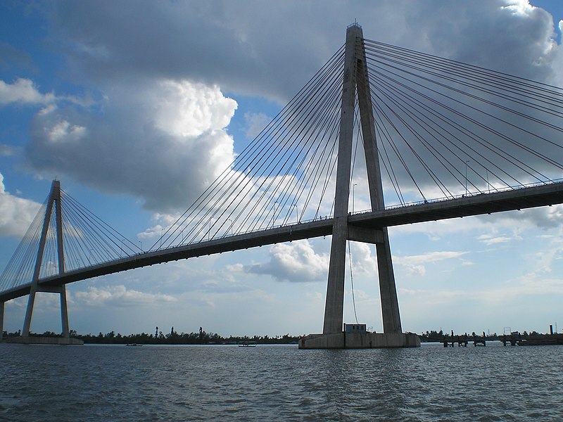 File:Bridge over the Mekong River (3477974277).jpg