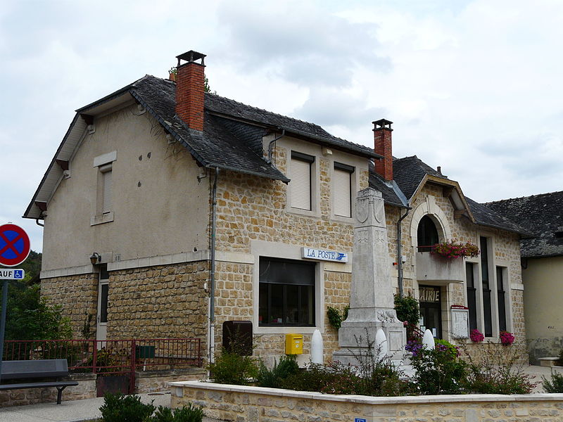 File:Brignac-la-Plaine poste-mairie.JPG