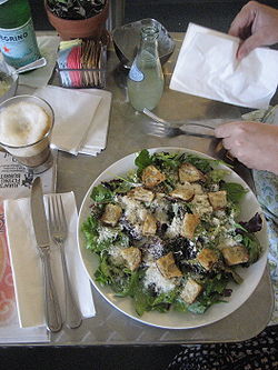 Caesarsalaatti