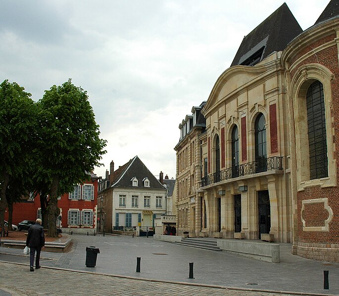 File:Cambrai conservatoire et théâtre 1a.jpg