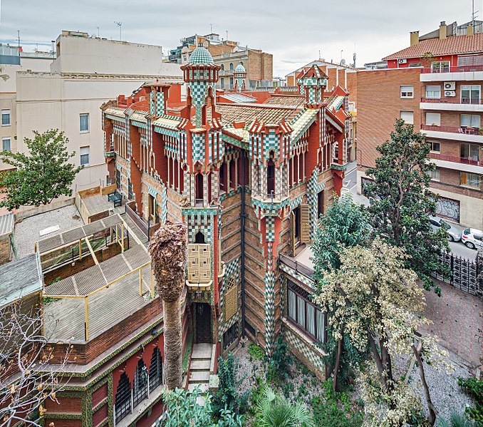 File:Casa Vicens 2014 ext 001.jpg