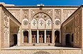 15. A Borudzserdi-ház történelmi épület egyik udvarának belső homlokzata (Kásán, Irán) (javítás)/(csere)