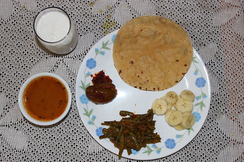 File:Complete served Lunch.jpg