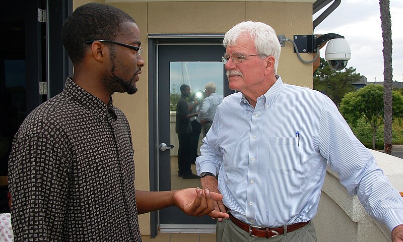 File:Congressman George Miller and De'shawn Woolridge (7729137894).jpg