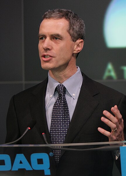 File:Craig H Barratt NASDAQ open 2006.jpg