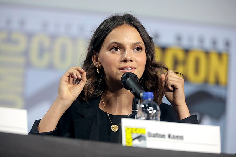 File:Dafne Keen (48383634306).jpg