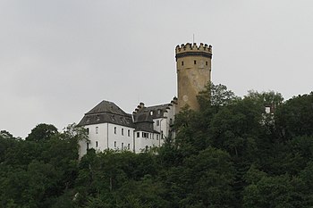 قلعة دهرن
