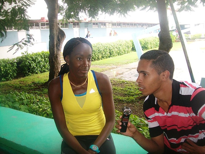 File:Deporcuba entrevista Mabel Gay.jpg