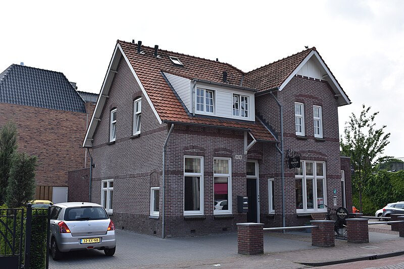 File:Diessenseweg 14, Hilvarenbeek.jpg