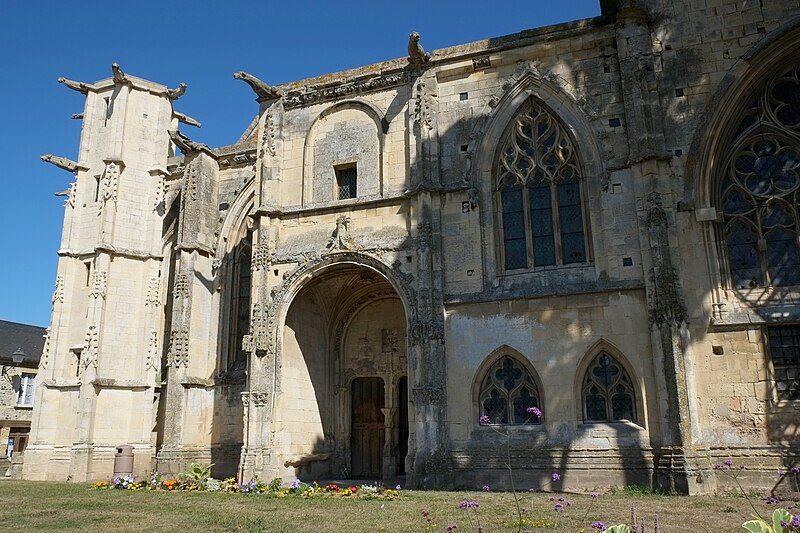 File:Dives-sur-Mer Notre-Dame 7539.JPG