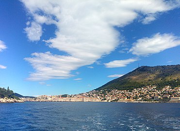 File:Dubrovnik-from-sea.jpg