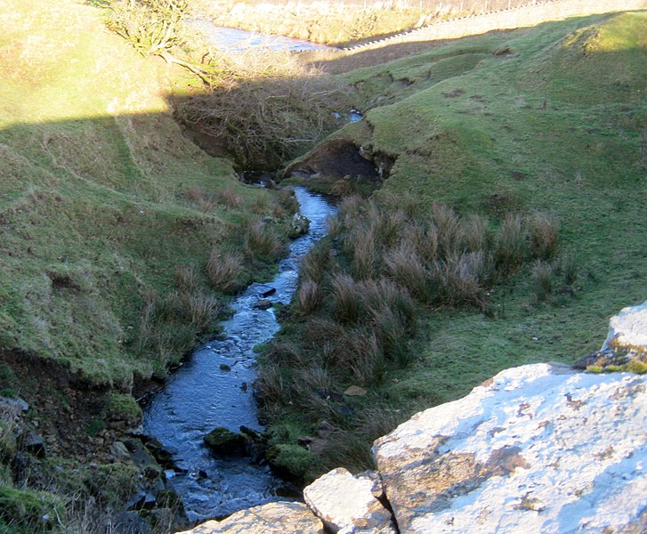 File:Easter Beck flowing towards Grassholme Reservoir - geograph.org.uk - 3258439.jpg