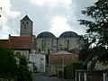 Saint-Romain de Benet Kilisesi - panoramio.jpg
