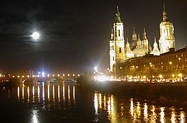 El Pilar at night.