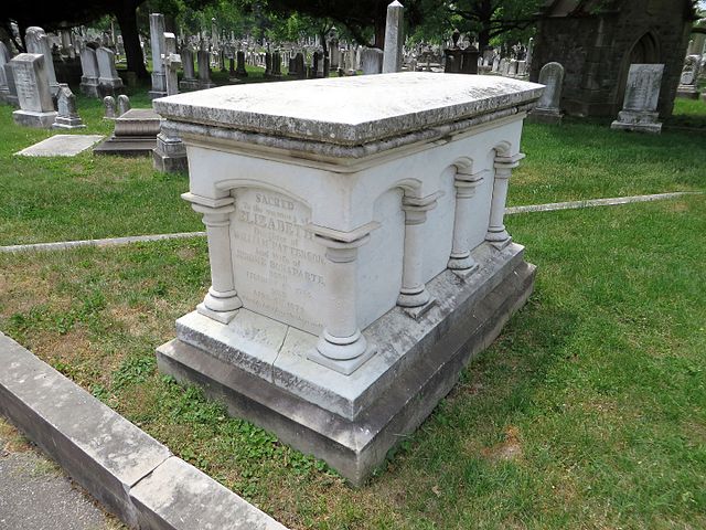 Elizabeth Patterson Bonaparte's tombstone