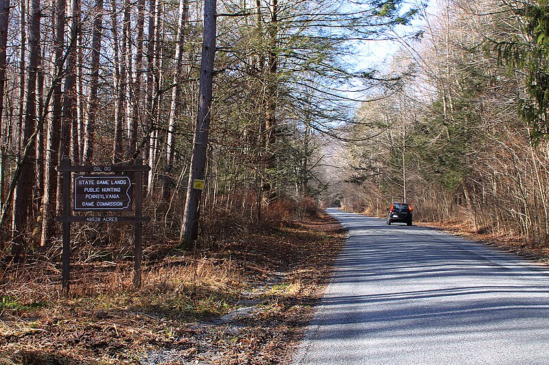 File:Entrance to Pennsylvania State Game Lands Number 13.JPG