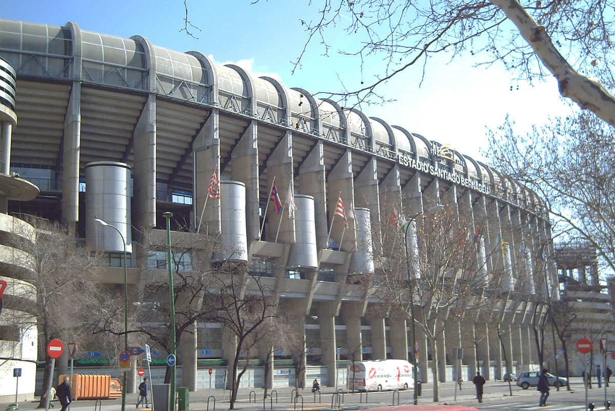 File:Estadio Santiago Bernabéu 08.jpg - Wikimedia Commons