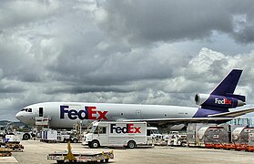 FedEx McDonnell Douglas DC-10