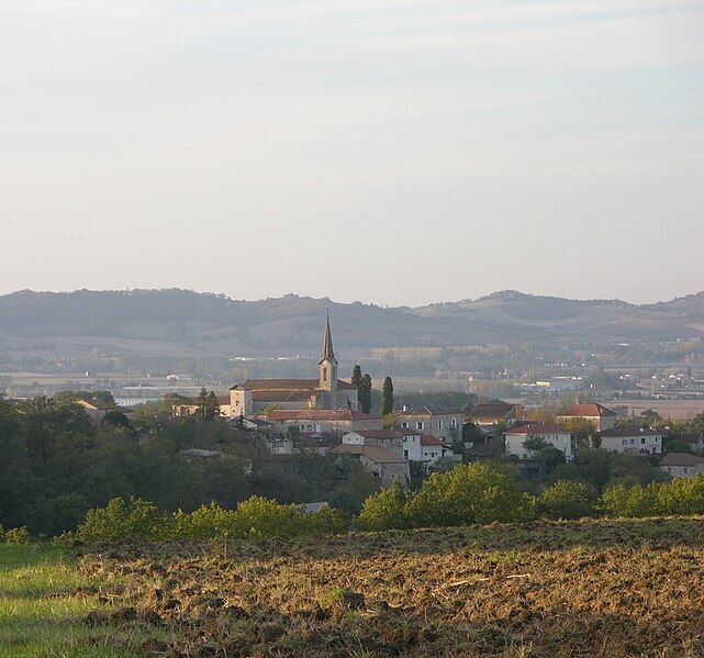 File:Galapian Panorama.jpg