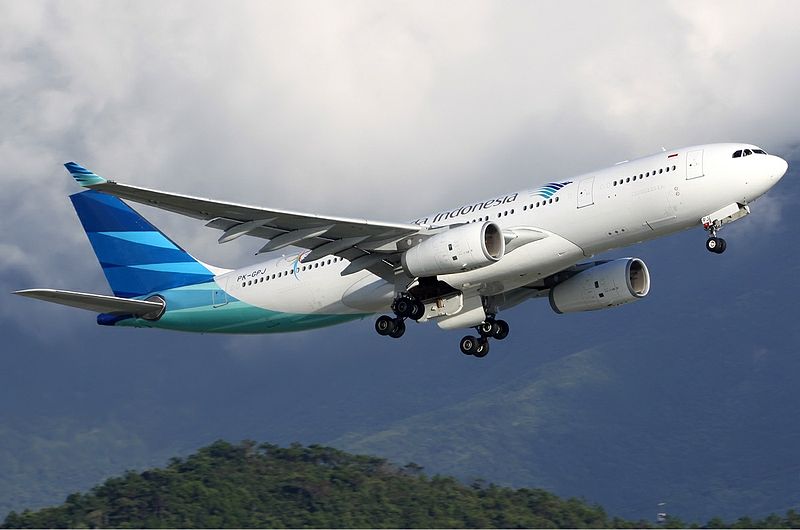 File:Garuda Indonesia Airbus A330-243 Spijkers.jpg