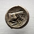 Gela - 420-415 BC - silver tetradrachm - charioteer driving quadriga and Nike - forepart of river god - München SMS