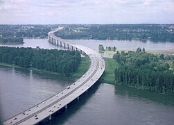 Glenn Jackson Bridge (I-205)