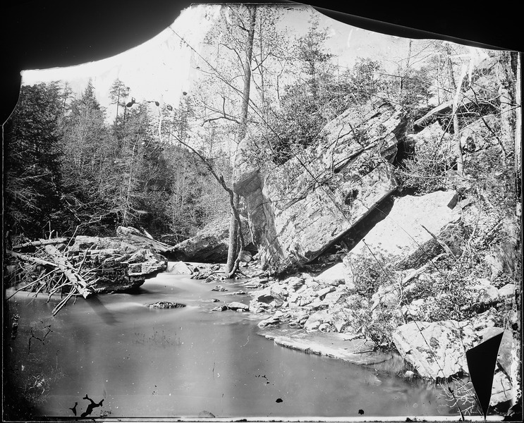 File:Gorge and stream on Lookout Mountain, Tenn - NARA - 529008.tif