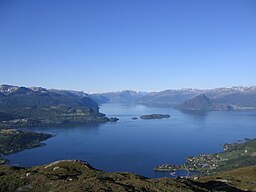 Hardangerfjorden from krokavatn 2.jpg