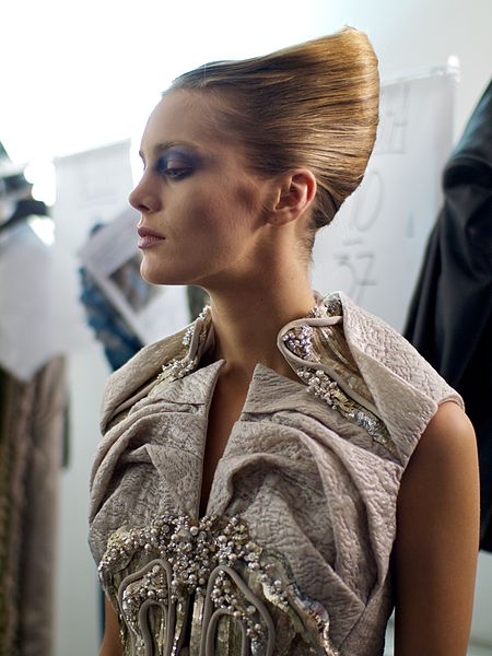 File:Haute Couture Spring Summer 2011 (5424850069).jpg