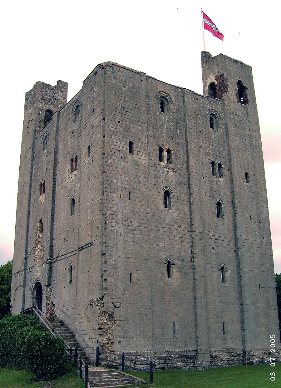 Hedingham Castle page banner