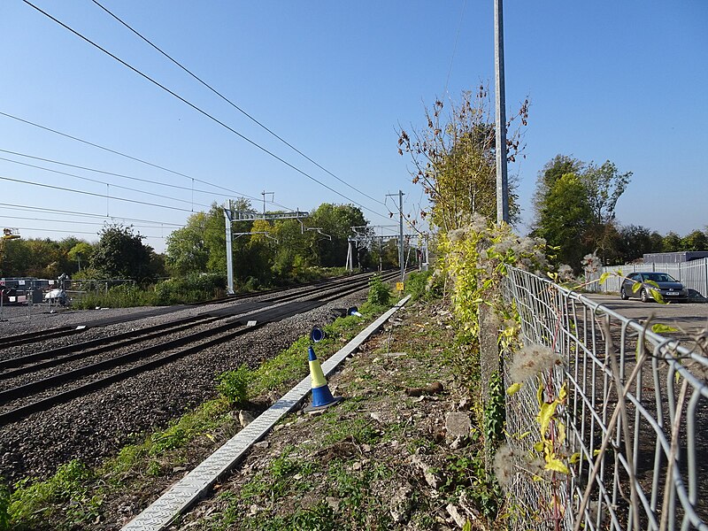 File:Hullavington railway station (site), Wiltshire (geograph 5948020).jpg