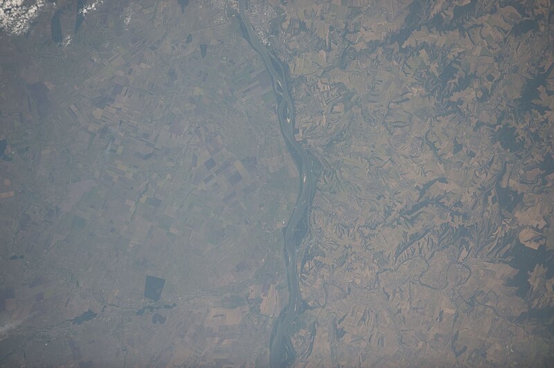 File:ISS020-E-27165 - View of Romania.jpg