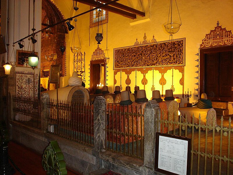 File:Interior of Mevlâna museum, Konya, Central Anatolia, Turkey 03561.jpg