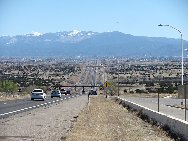 Interstate 25 in the U.S. state of New Mexico. I-25 is part of the other de facto branch, and is signed "Pan-American Freeway" in Albuquerque.