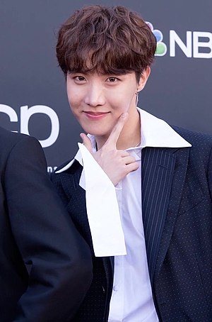 J-Hope on the Billboard Music Awards red carpet, 1 May 2019.jpg