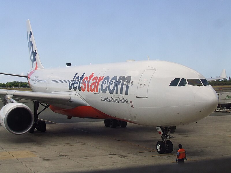 File:Jetstar Airways Airbus A330.jpg