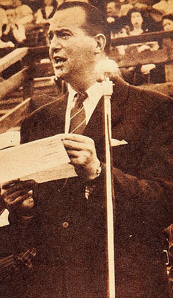 File:Jimmy Rasmussen, Estadio, 1947-12-20 (240).jpg