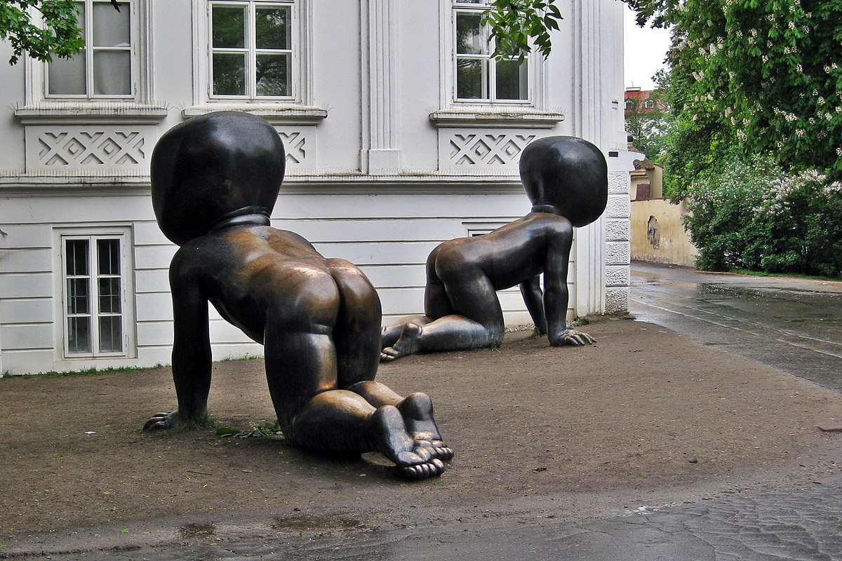 Памятник подхалимству в Праге