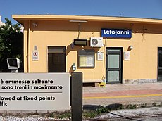 Letojanni RFI Train Station - 1st Platform.jpg