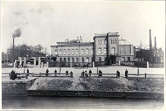 Ludwig Nobels Mekaniska Werkstad i Sankt Petersburg, med Branobels styrelserum i nedre våningen.