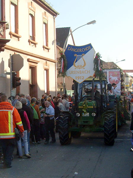 File:Mathaisemarkt Schriesheim 2014 07.JPG